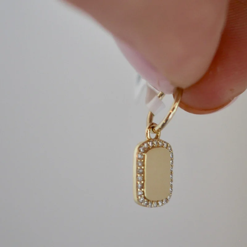 best delicate necklaces for women -SARA GOLD DOG TAG NECKLACE