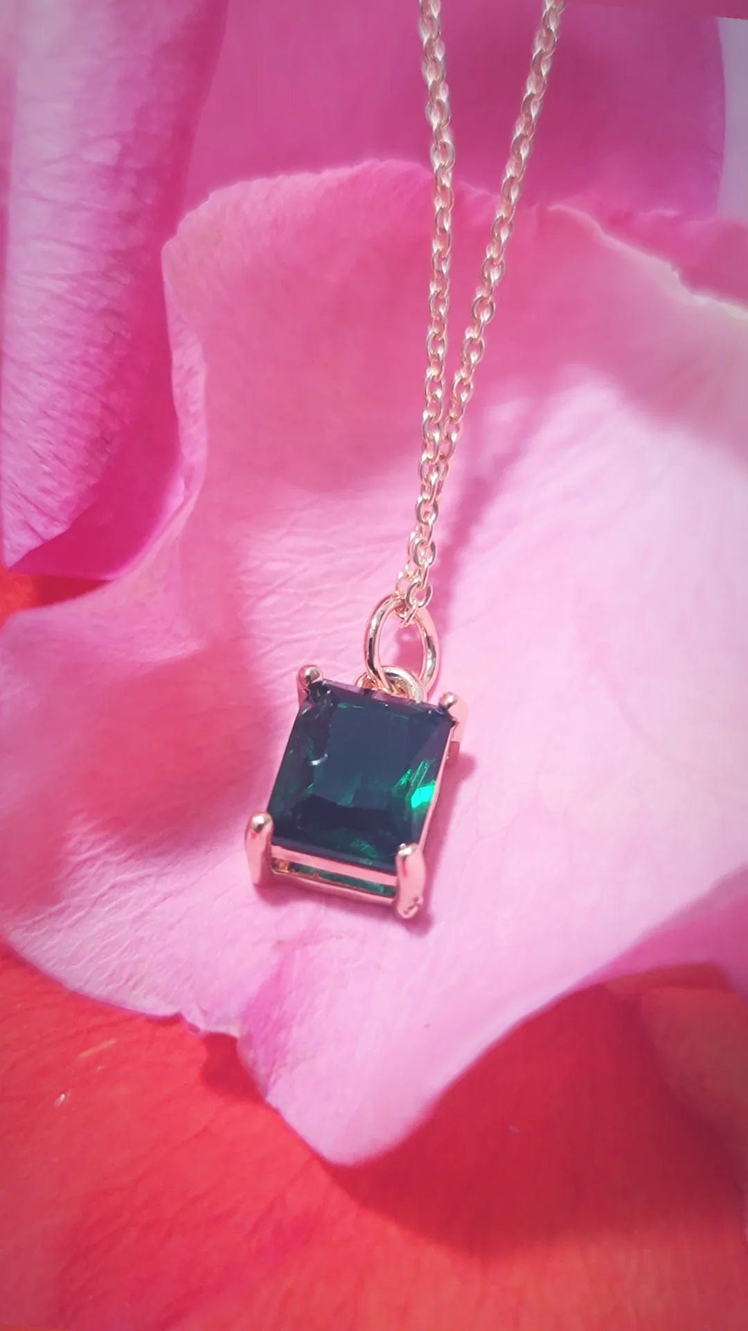 personalized necklaces for women -Emerald Crystal Necklace