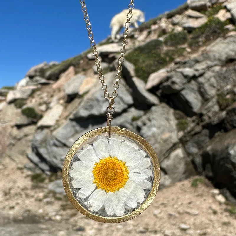 oval pendant necklaces for women -White Daisy Necklace - BG 182