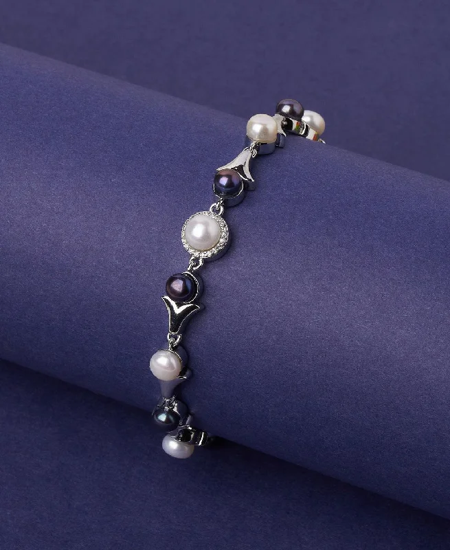 crystal teardrop bracelets for women -Fashionable Stone Studded Pearl Bracelet